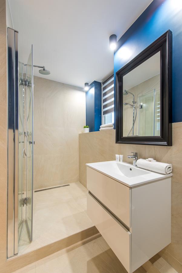 Rondo Onz Apartment Varşovia Exterior foto